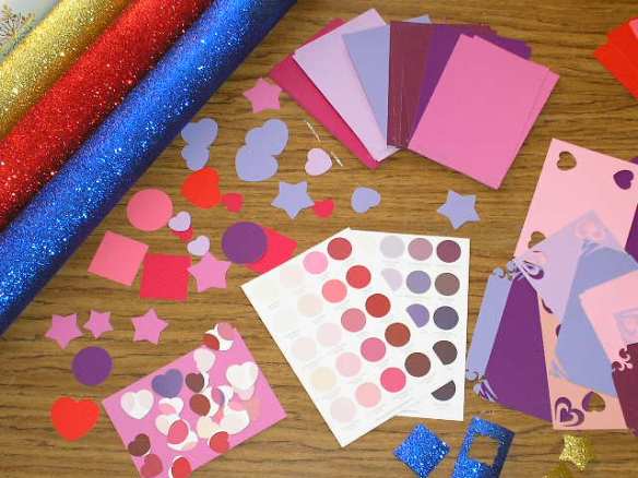 MAKING CARDS: Wrapping paper scraps, paint color and color range cards