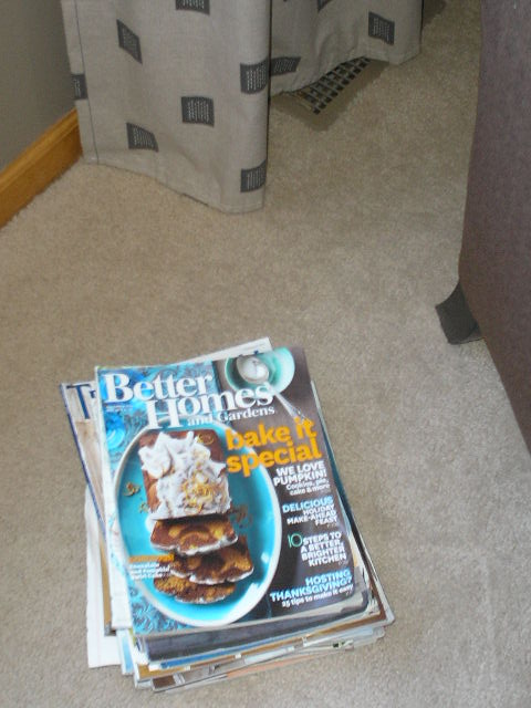 Artzzle.com Monday Magazines